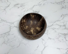 Afbeelding in Gallery-weergave laden, De binnenkant van een Coconut Bowl Papu Palm Classic