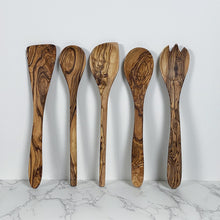 Afbeelding in Gallery-weergave laden, Keukengerei set van 5 olijfhouten spatels | Olivenholz Erleben