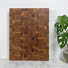 Afbeelding in Gallery-weergave laden, Kopshouten Hakblok + GRATIS Butler onderhoudsolie | Goed Houtwerk