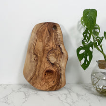 Afbeelding in Gallery-weergave laden, Olijfhouten snijplank | Mitienda